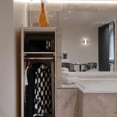 Le Gourguillon Hotel 3*