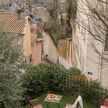 Le Gourguillon Hotel 2*