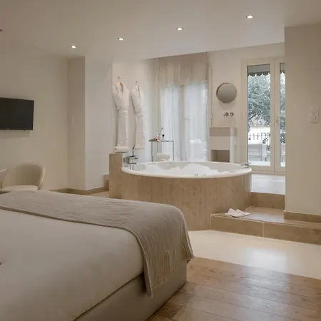 Mihotel Le Gourguillon Lione