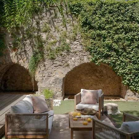Mihotel Le Gourguillon Hotel