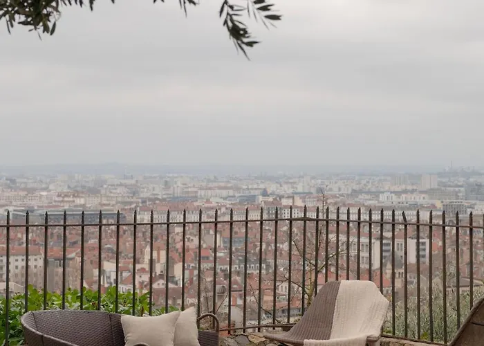 Mihotel Le Gourguillon ליון