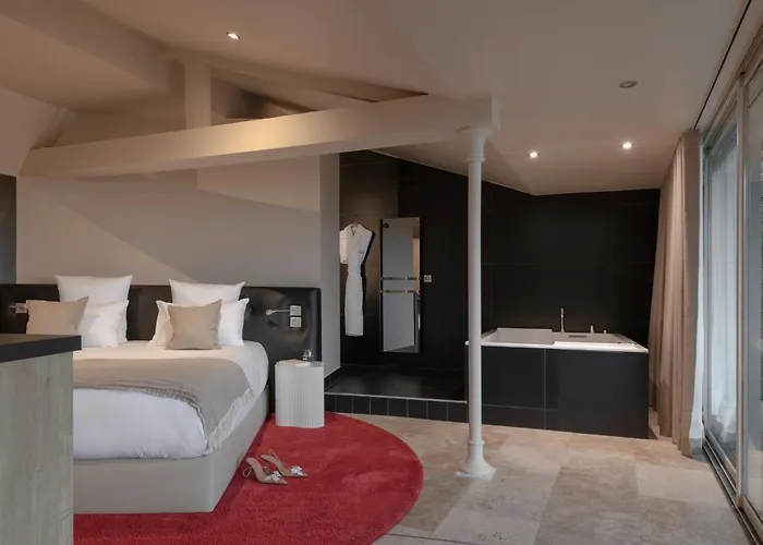 מלון Mihotel Le Gourguillon