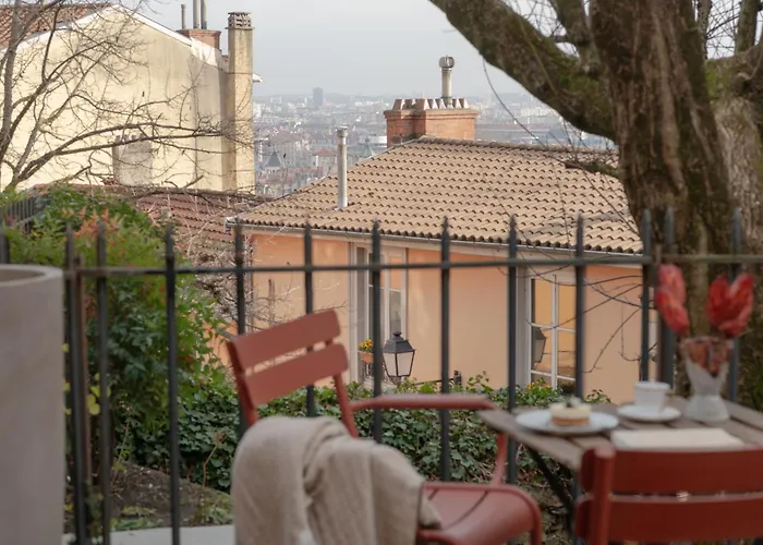 Mihotel Le Gourguillon 3*
