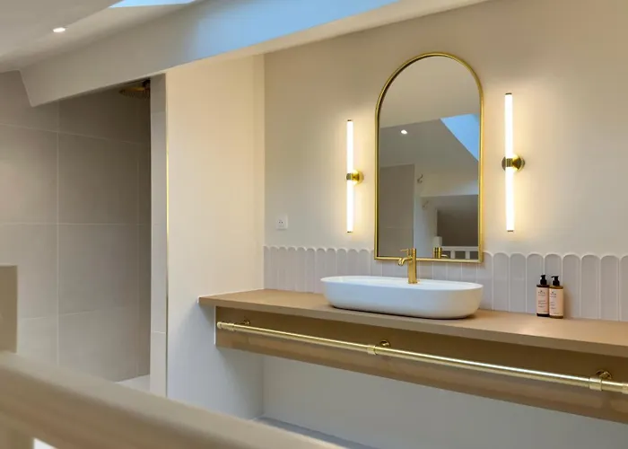 Le Gourguillon Hotel 3*