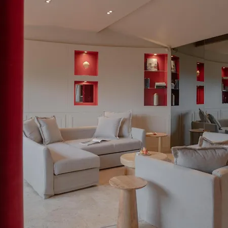 Mihotel Le Gourguillon Hotel 3*
