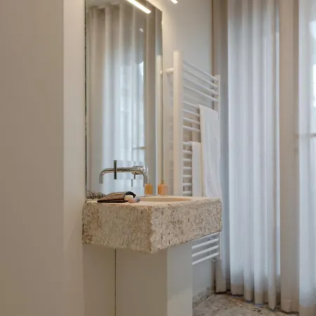 Mihotel Le Gourguillon Lyon