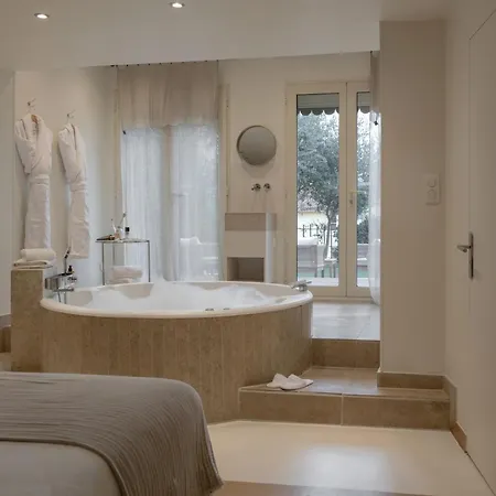 Mihotel Le Gourguillon Ξενοδοχείο Λυών