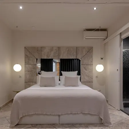 Mihotel Le Gourguillon Λυών