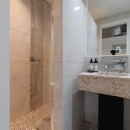 Mihotel Le Gourguillon Hotel 3*