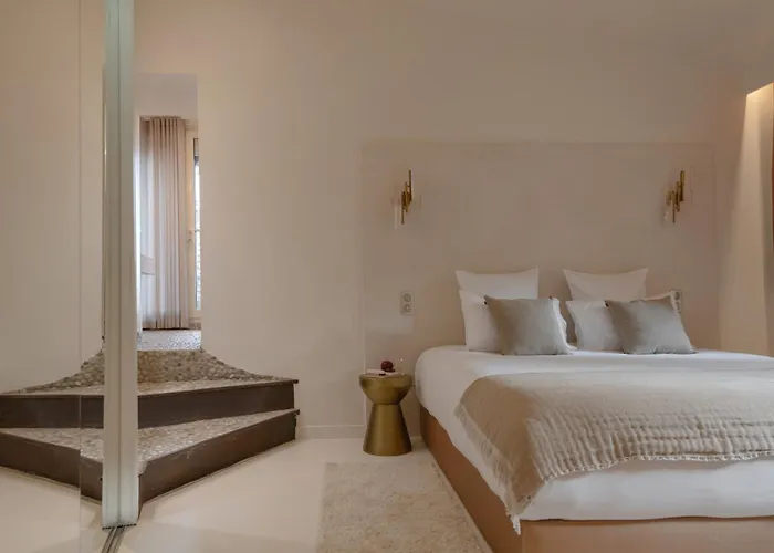 Mihotel Le Gourguillon 3* Lyon